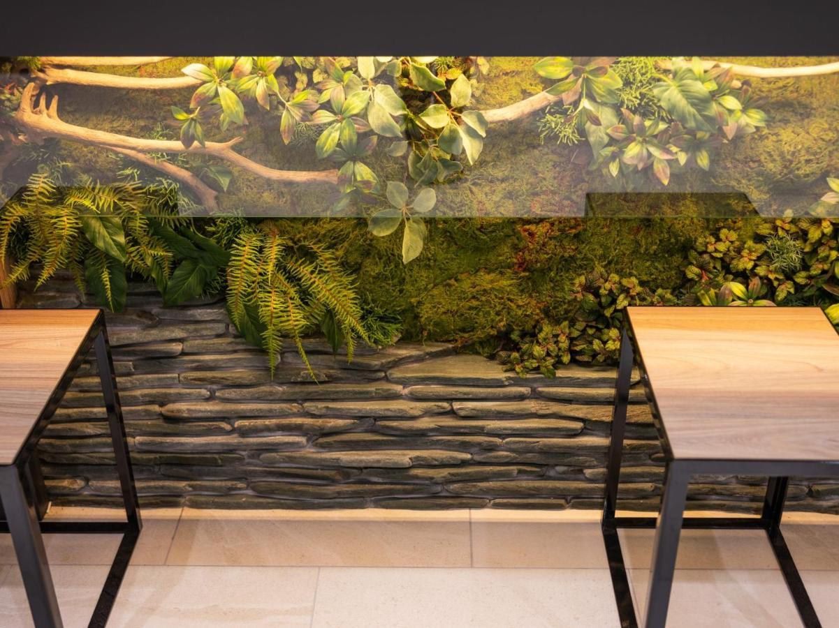 Super Hotel Iyo Saijo Екстер'єр фото