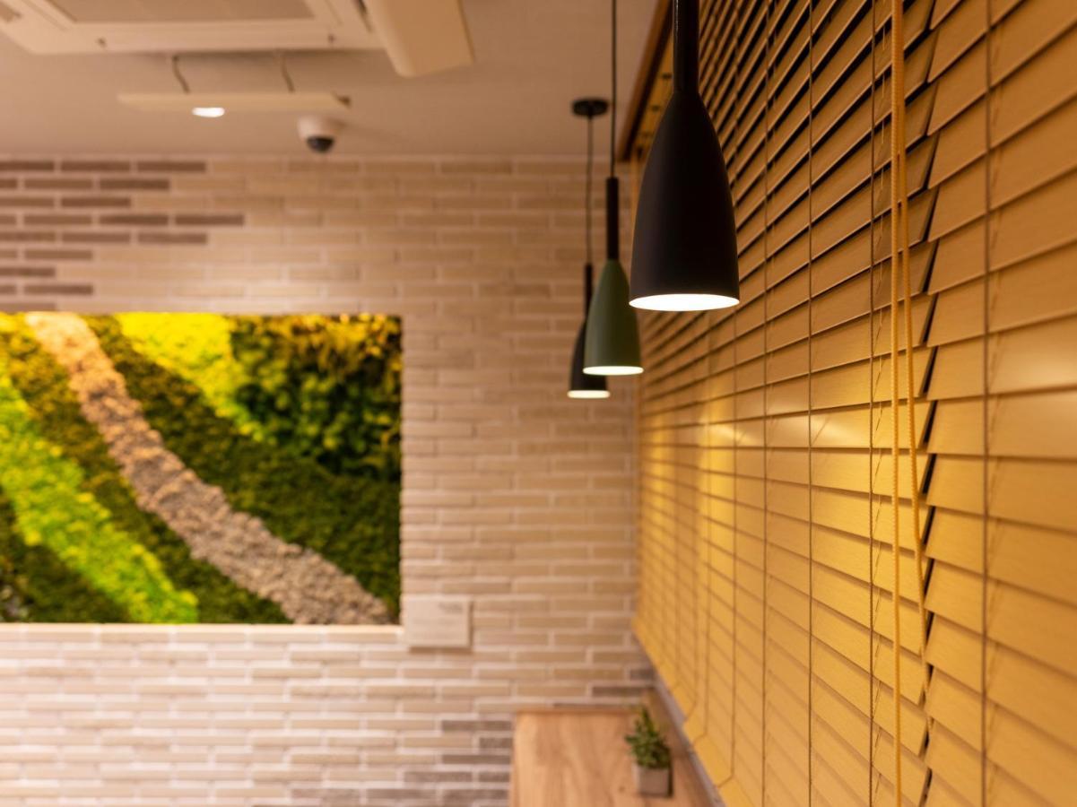Super Hotel Iyo Saijo Екстер'єр фото