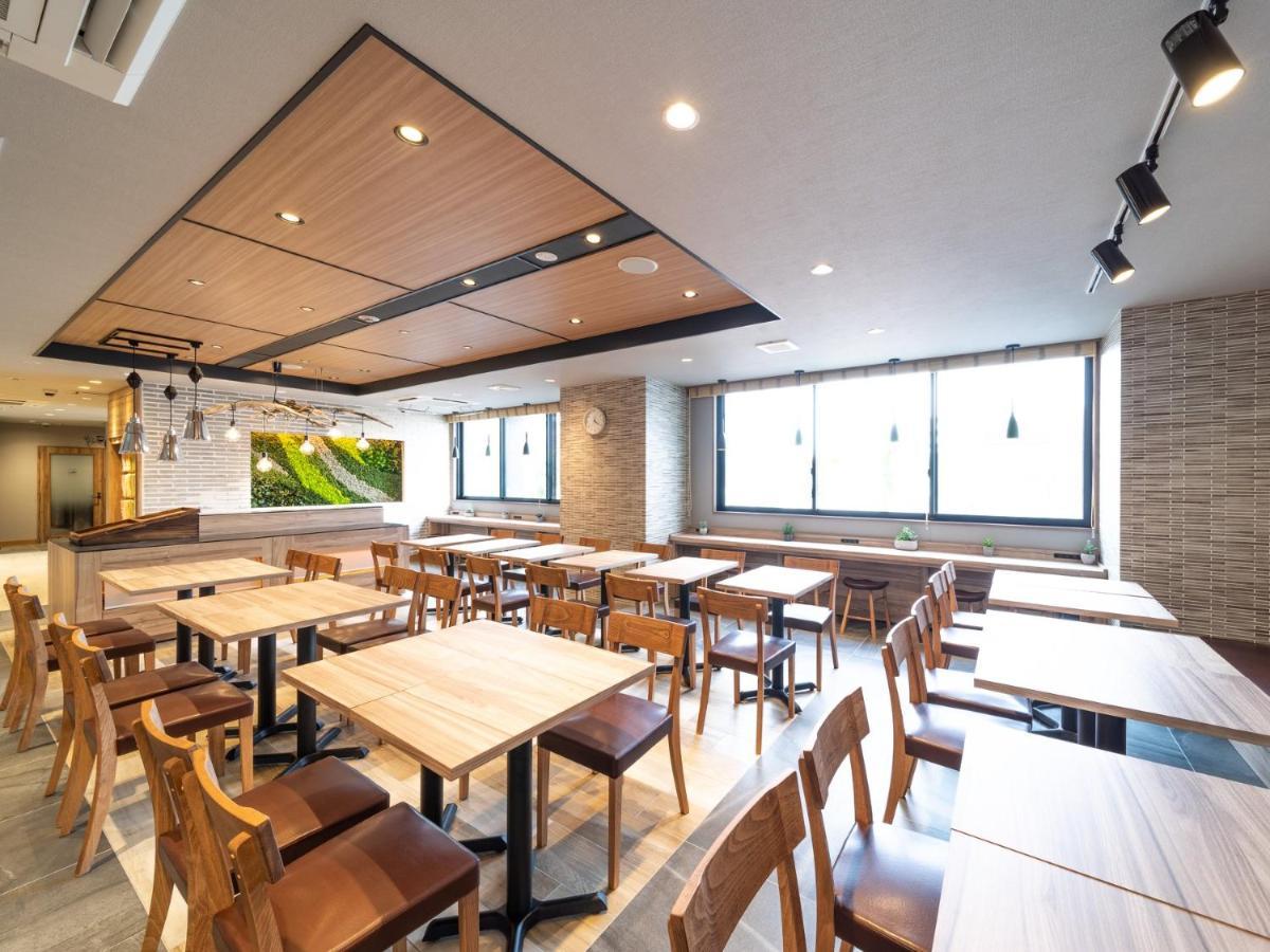 Super Hotel Iyo Saijo Екстер'єр фото