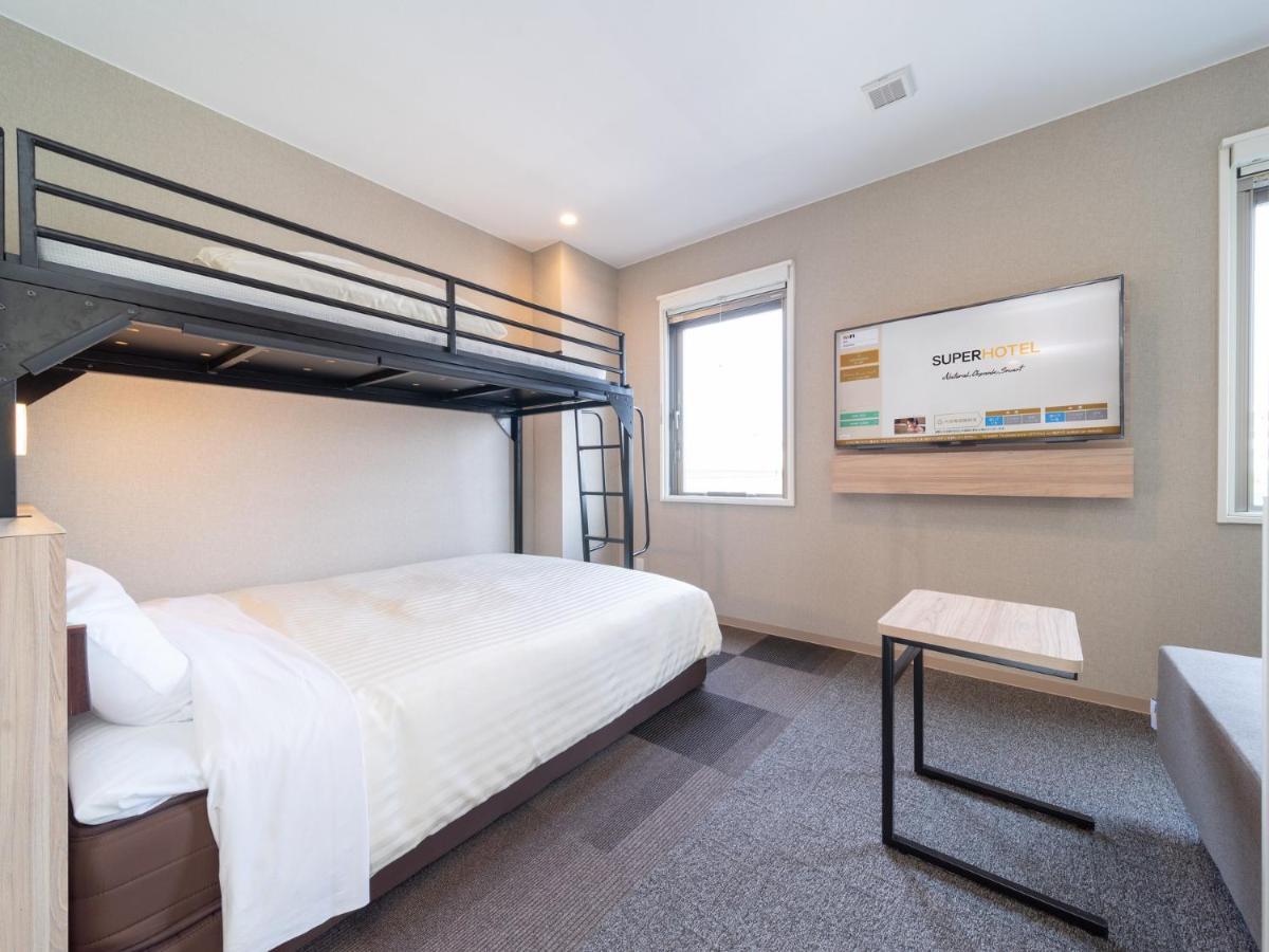 Super Hotel Iyo Saijo Екстер'єр фото